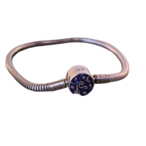 Pulsera con charm de luna